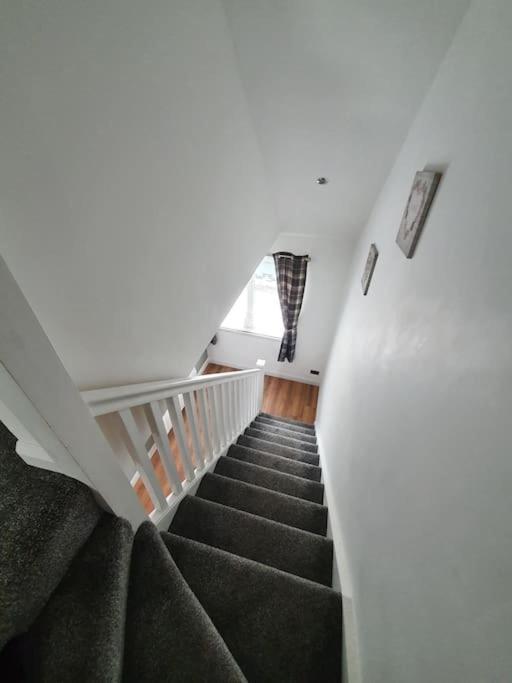 Fort William Lovely Flat Central Location Extérieur photo